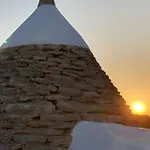לינה וארוחת בוקר Terre Di Kalia 4*